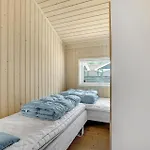 Feriehus Amazing In With Sauna *
