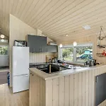 Amazing In With Sauna Feriehus *