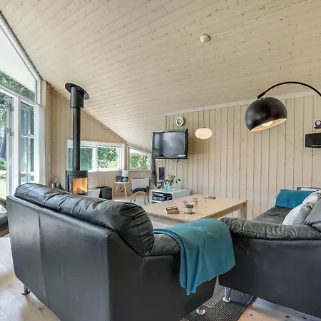 3 Bedroom Lovely In Rodby